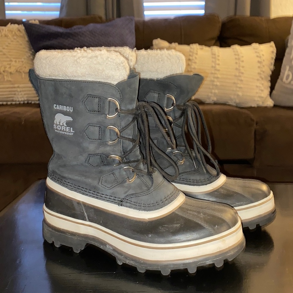 Sorel Caribou Dark Gray & Black Waterproof Boots Size 8.5